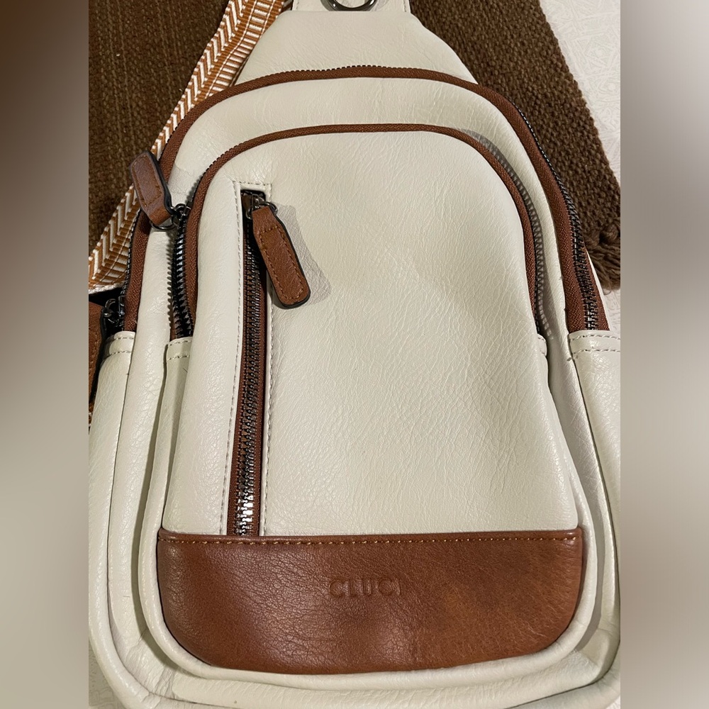 Cluci Travel Bag